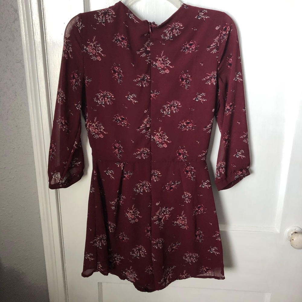 Romper - Picture 2 of 4